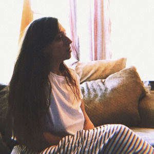 Meet your Posher, Dakota